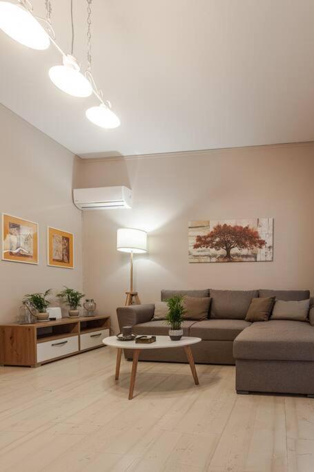 Cozy Seaside Penthouse With Sea & Mountain View. Apartment โวโลส ภายนอก รูปภาพ
